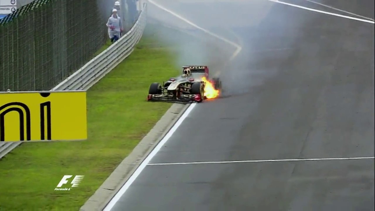 Heidfeld Renault on Fire in Hungary 2011