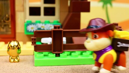 Paw Patrol Cowboy Marshall and Sheriff Chase Put Rubble in Jail for Robbing the Towns Gol