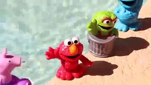 Peppa Pig Bath Squirters with Hydro Wheels Disney Cars Mater and Cookie Monster by ToysRev