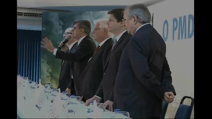 Congresso do PMDB pede Michel Temer para presidente