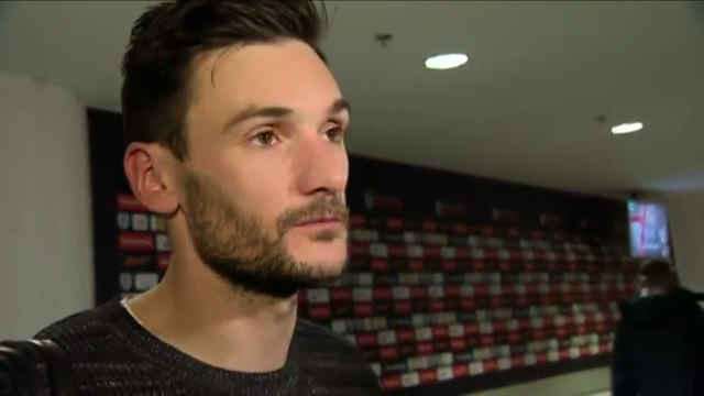 Foot - Amicaux - Bleus : Lloris «Très fort, très émouvant»