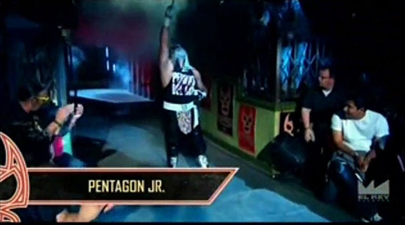Lucha Underground "Submit To The Master"