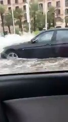 سيول جدة - ارجو اطفاء محرك السيارة للسلامة