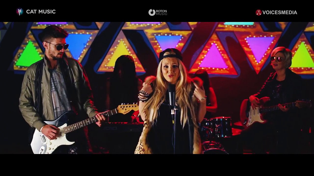 Criss Blaziny feat. Alessandra - Adio, da' ma intorc (Official Video) by Mixton Music