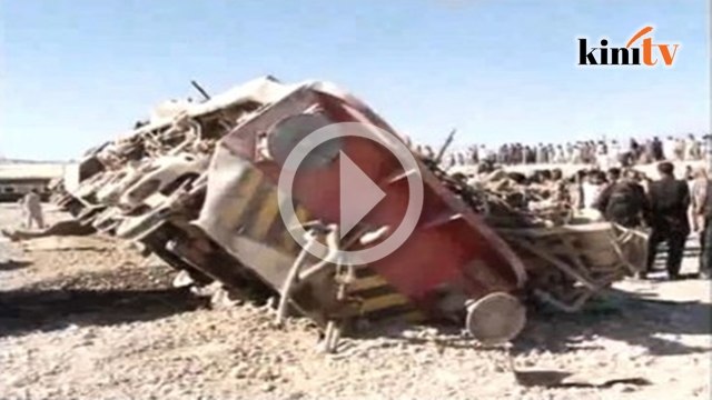 11 maut ratusan cedera kereta api tergelincir di Pakistan