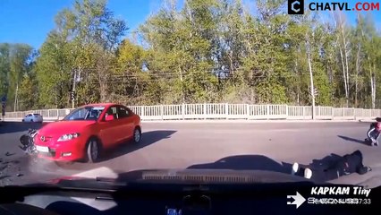 Top 10 Worst Motorcycle Crashes!