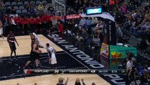 Kawhi Leonard Soars for the Vicious Slam!