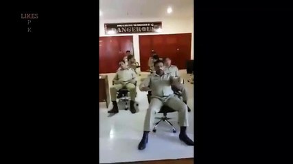 Very Funny video of Pakistan army Jawans