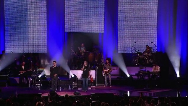 Jesus Adrian Romero feat. Marcela Gandara -Tu Estas Aqui