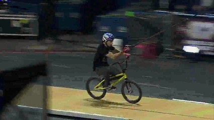 Todd Meyn - 720 no hander | Nitro Circus