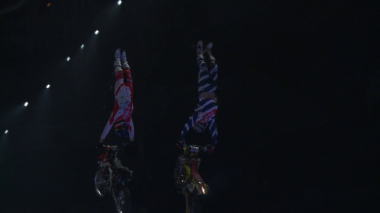 Travis Pastrana & Matty Mc Ferran Side by side rulers | Nitro Circus