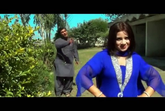 Za Pukhtoon Malang Yum Farha Khan Pashto New Song & Dance Album 2015 Lovers Gift 2015