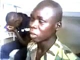 Soldat sénégalais qui ne maitrise pas l'hymne national