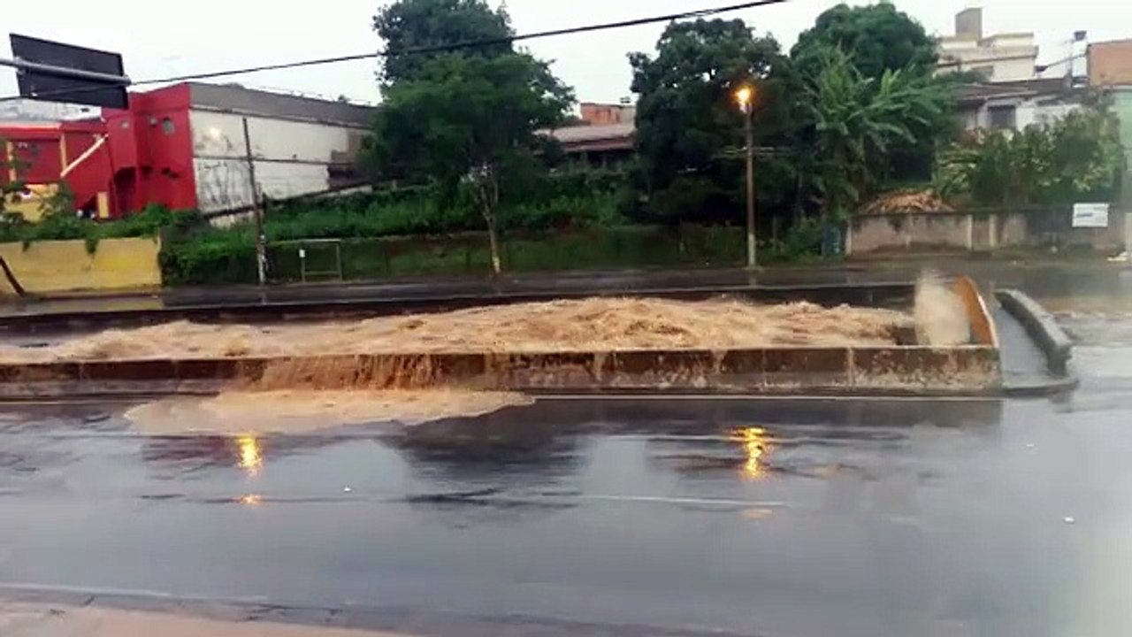 Arrudas quase transborda em BH