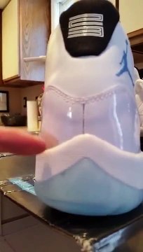 HD Review Discount Authentic Air JORDAN RETRO 11 LEGEND BLUES Sneakers Outlet