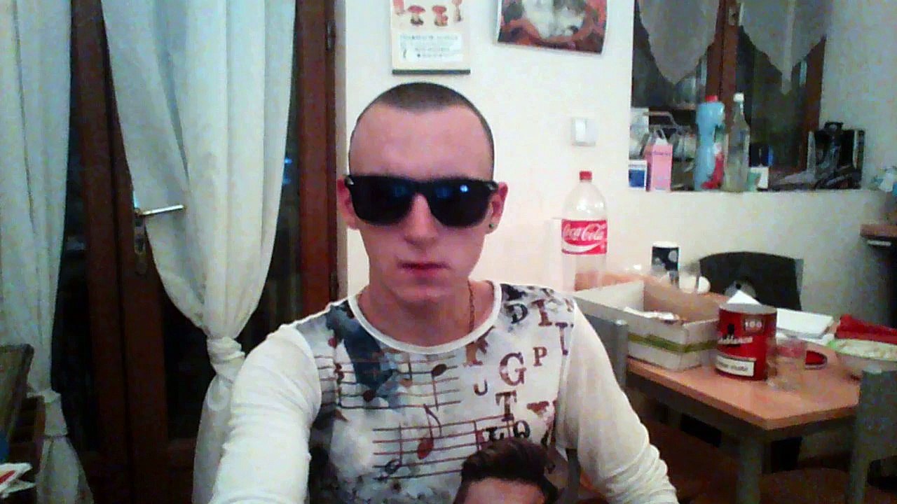 Ace m'enbas freestyle du 22.oct.15 (papa tes partit)