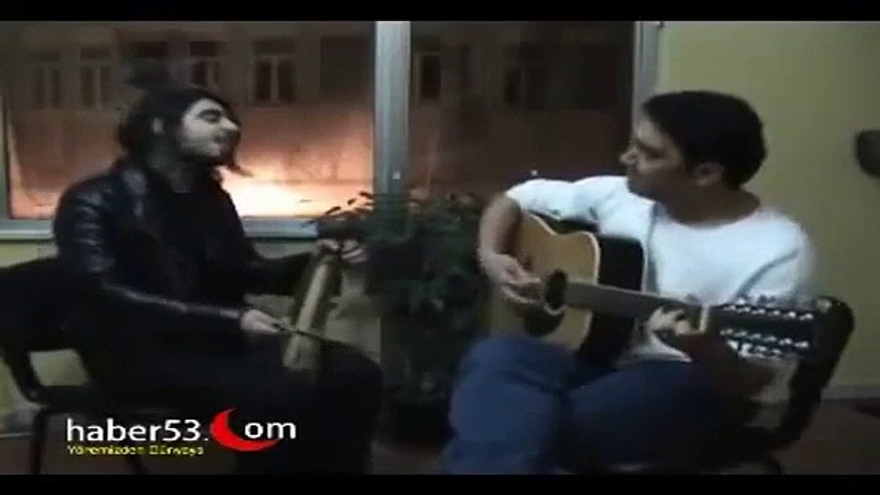 Ayrılamam - Kemençe ve Gitar eşliğinde süper