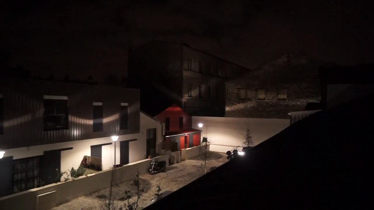 L'intervention du RAID à Saint-Denis après les attentats