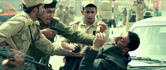Exclusive Airlift Teaser Akshay Kumar, Nimrat Kaur