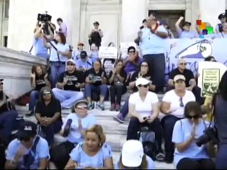Puerto Rico: Teachers Protest Bill to Allow Charter Schools