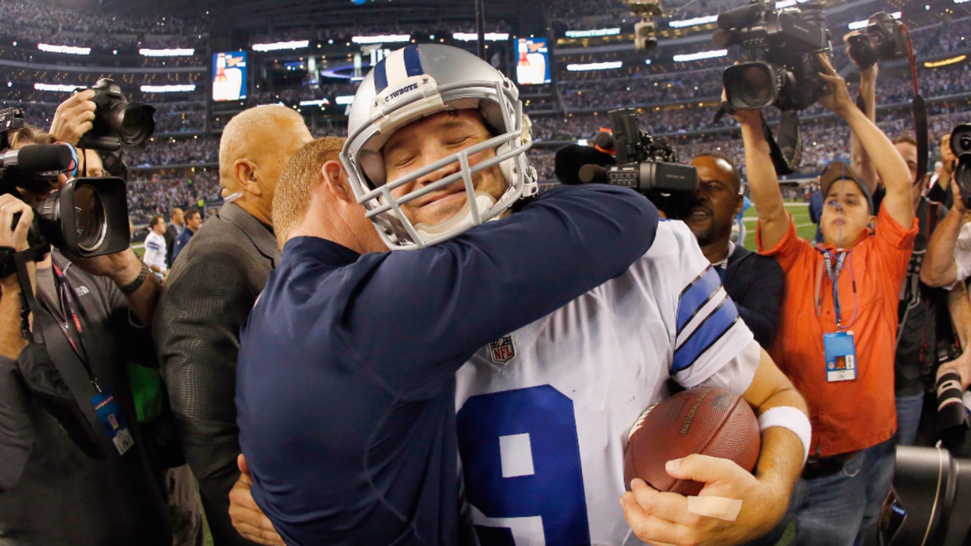 ⁣FNTSY: Start Romo vs. Dolphins?