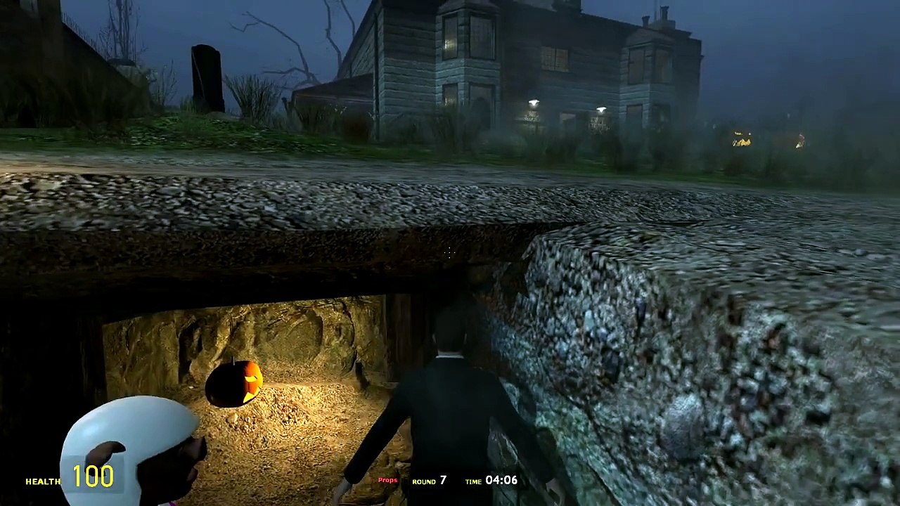 GMod Prop Hunt! - HALLOWEEN EDITION! (Garrys Mod Funny Moments)