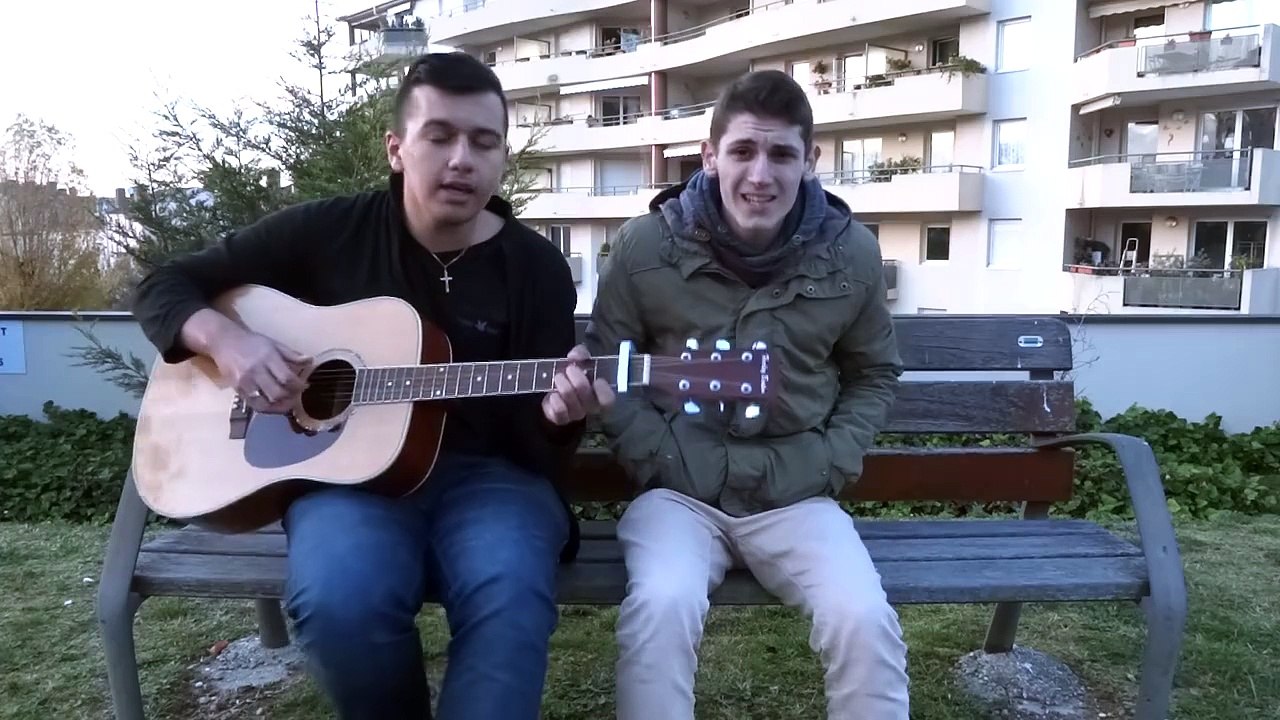 L'hommage de deux étudiants aux victimes des attentats