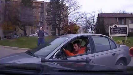 Louco Foge à Policia ao estilo GTA!