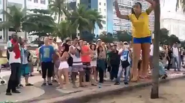 Wow - These All Stunts Are Only Performed By A GIRL - Unbelievable - hdhut.blogspot.com