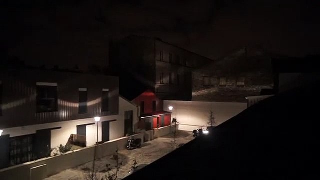 Coups de feu à Saint-Denis, début de l'assaut Rue du Corbillon Saint Denis Video Paris France 18.11.2015 New Paris Attac