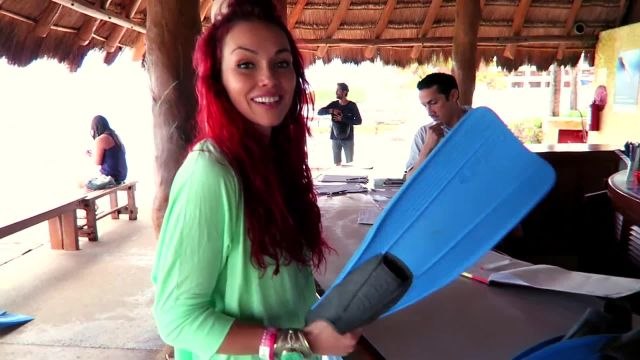 Influencer Journeys - Kandee Johnson Explores Cancun Mexico