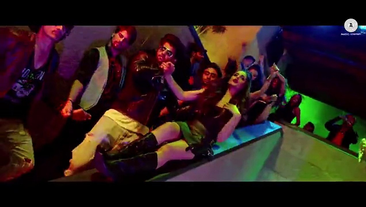 Aaj Raat Ka Scene - Full Video HD - Jazbaa - Badshah & Shraddha Pandit - Diksha Kaushal