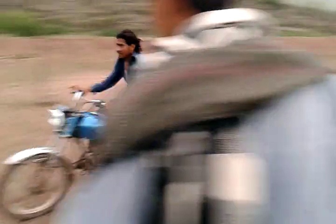 Esak Khumari Dangerous Riders