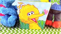 Box Battle! Elmo Cookie Monster Big Bird Olaf Learn to Share  Sesame Street Frozen by HobbyKidsTV