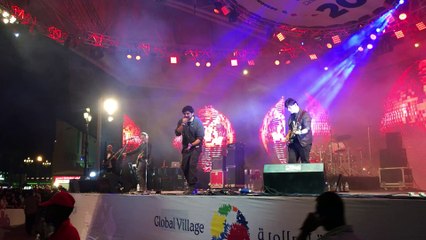 Chaaye Chaaye, Uski Zulfain Khuli To Laga HD Live Performance by Strings