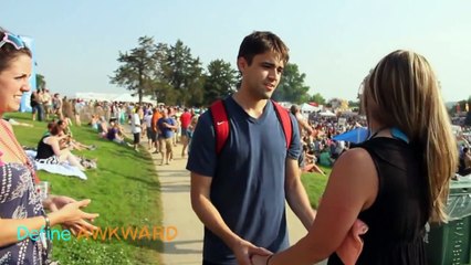 Reading Palms To Pick Up Hot Girls Social Experiment