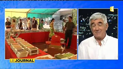 Christian Robert éditeur   le livre c'est le symbole de la démocratie et de la liberté