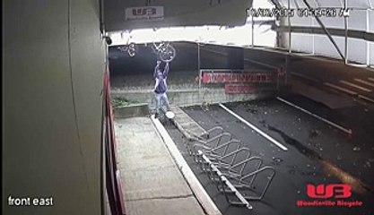 The Worst Bike Thief In Town Video
