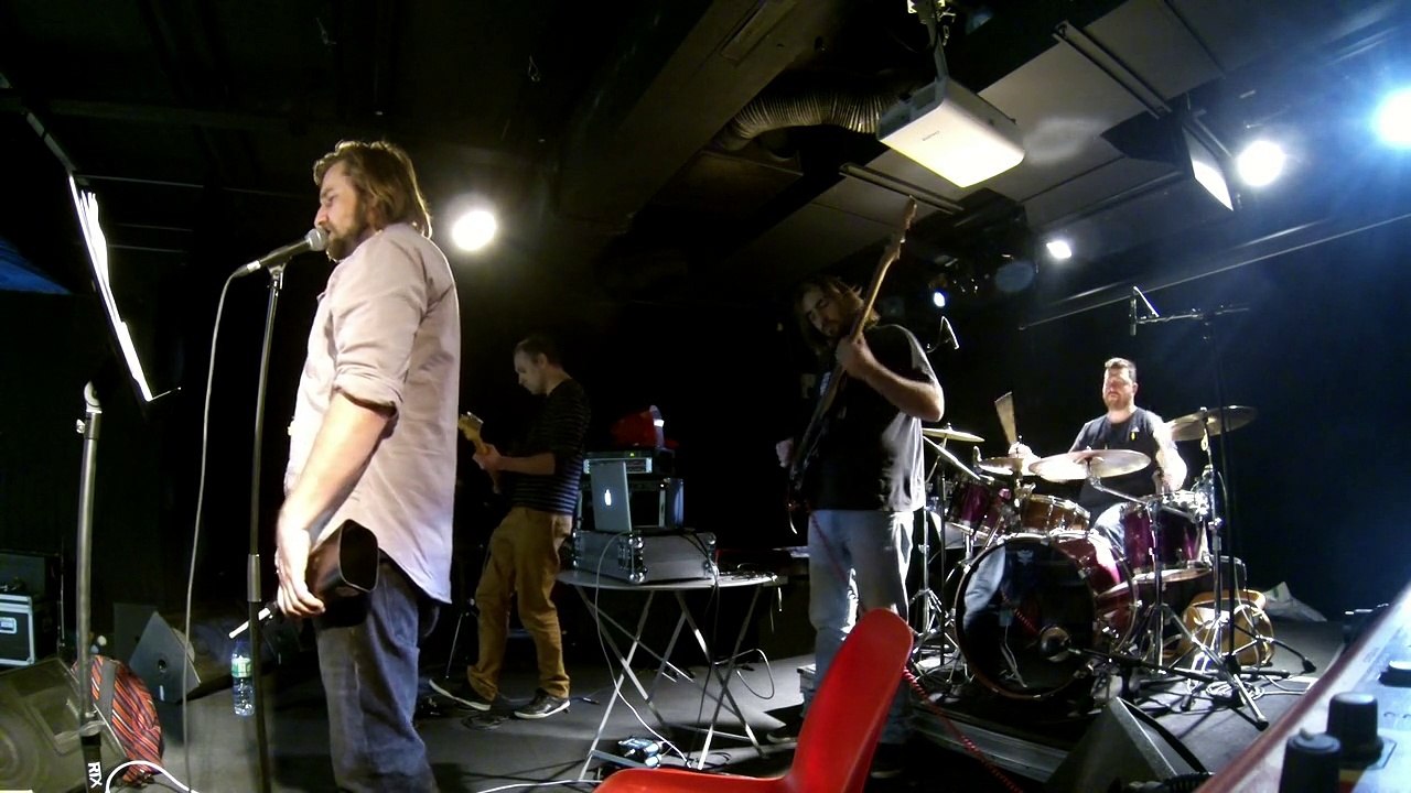 Quelques bouts de DERNIER HOMME