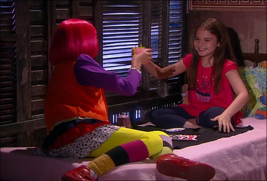 [Chamada] Chiquititas Capítulo 464 | SBT (23/04/2015)
