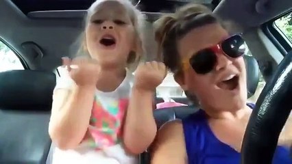 Это видео взорвало интернет. Самый милый дуэт во всем мире