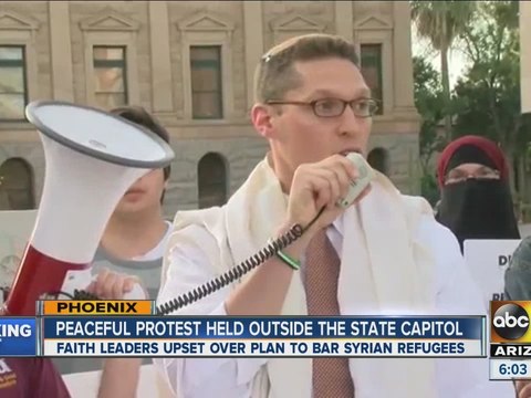 Faith leaders protest the ban on Syrian refugees