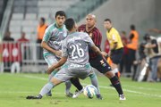 Em jogo de seis gols e muita confusão, Palmeiras e Furacão empatam na Arena