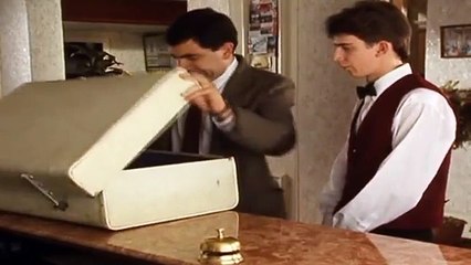 Mr. Bean - Checking in at the hotel (Very Funny)