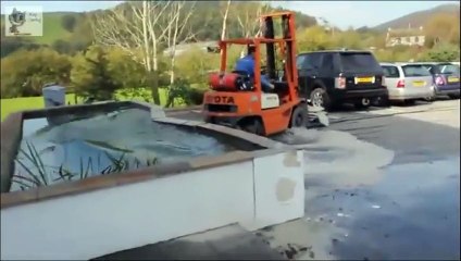 INSANELY FUNNY forklift fail
