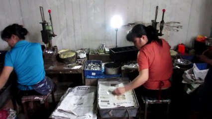 China Sourcing and Import Purchasing Agent: Wooden Door Butt Hinges / Production 5