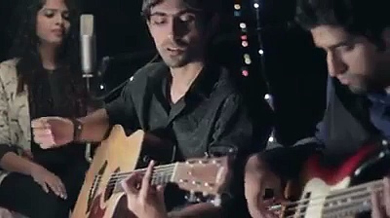 Jo Bheji Thi Dua Wo Ja K Aaasmah - Indian song