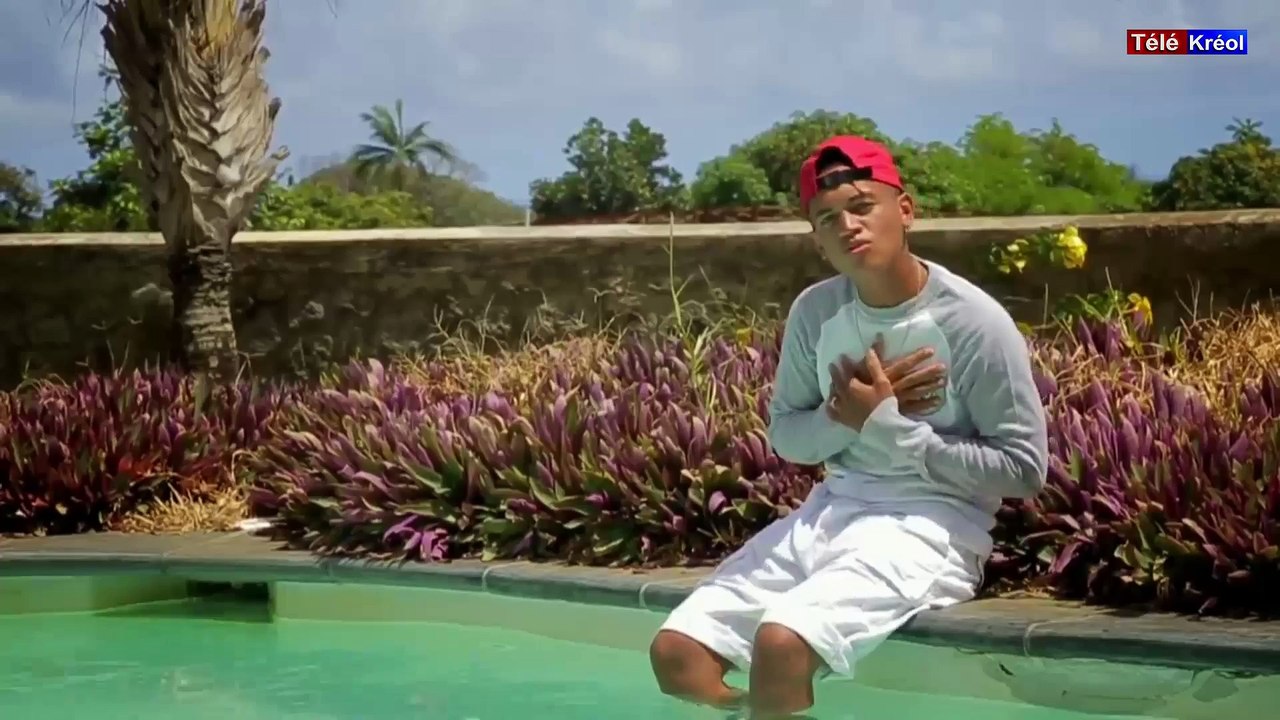 tele kréol en live de Ile de la reunion island (AUTO-RECORD) (2015-11-19 08:53:30 - 2015-11-19 10:45:48)