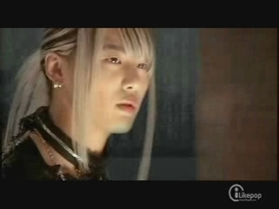 DBSK feat. BoA And The Trax - Tri-Angle