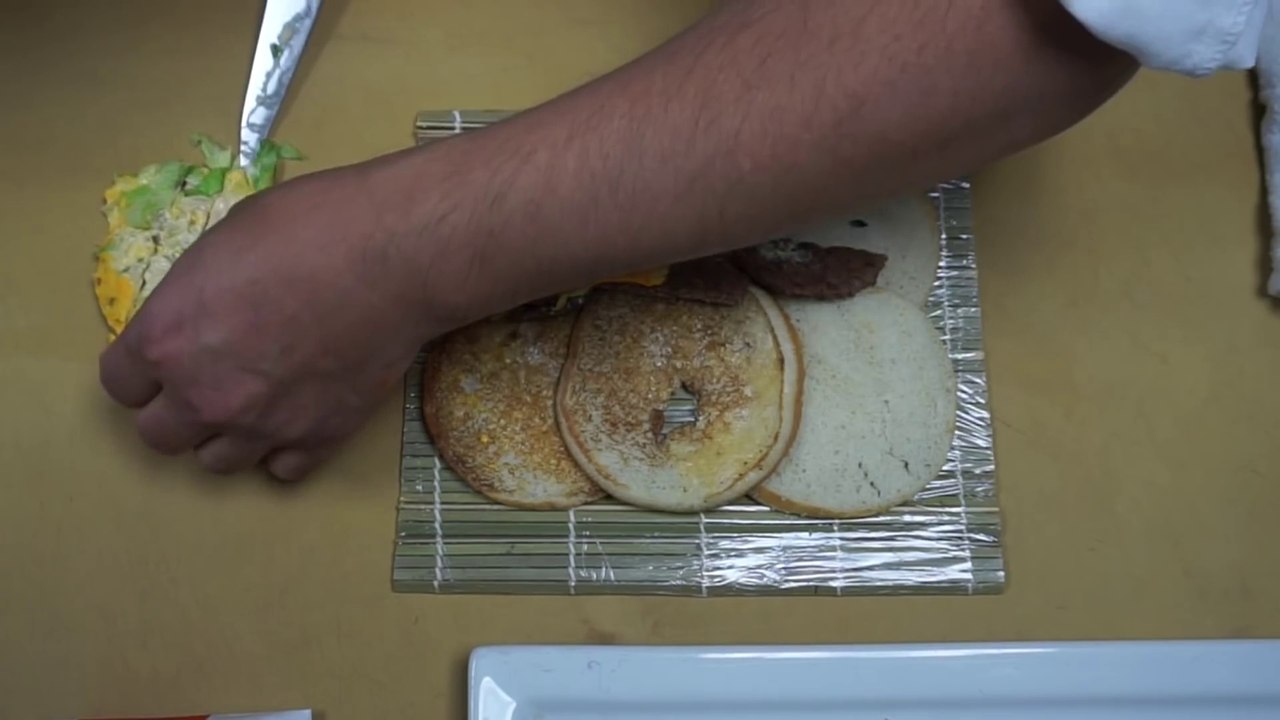 Ce chef transforme un BigMac de Mcdo en Sushi roll